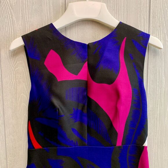 Diane Von Furstenberg Blue and Pink Mini Dress - Picture 2 of 7